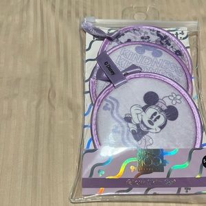 Disney glow skin set new